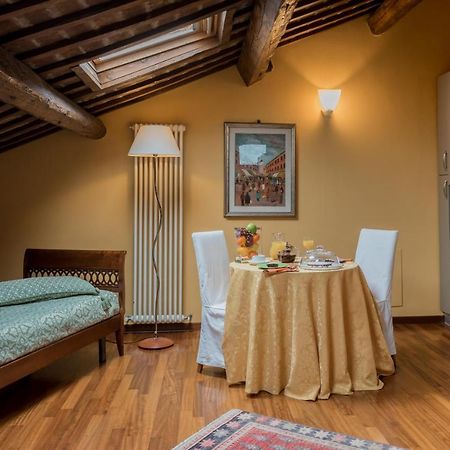 فيرّارا Piazza Nova Guest House المظهر الخارجي الصورة
