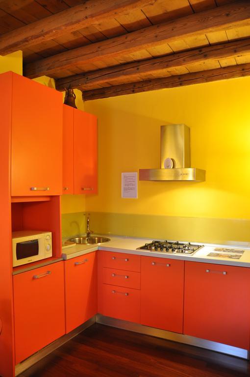 فيرّارا Piazza Nova Guest House الغرفة الصورة