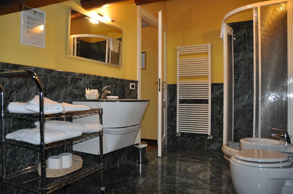 فيرّارا Piazza Nova Guest House الغرفة الصورة