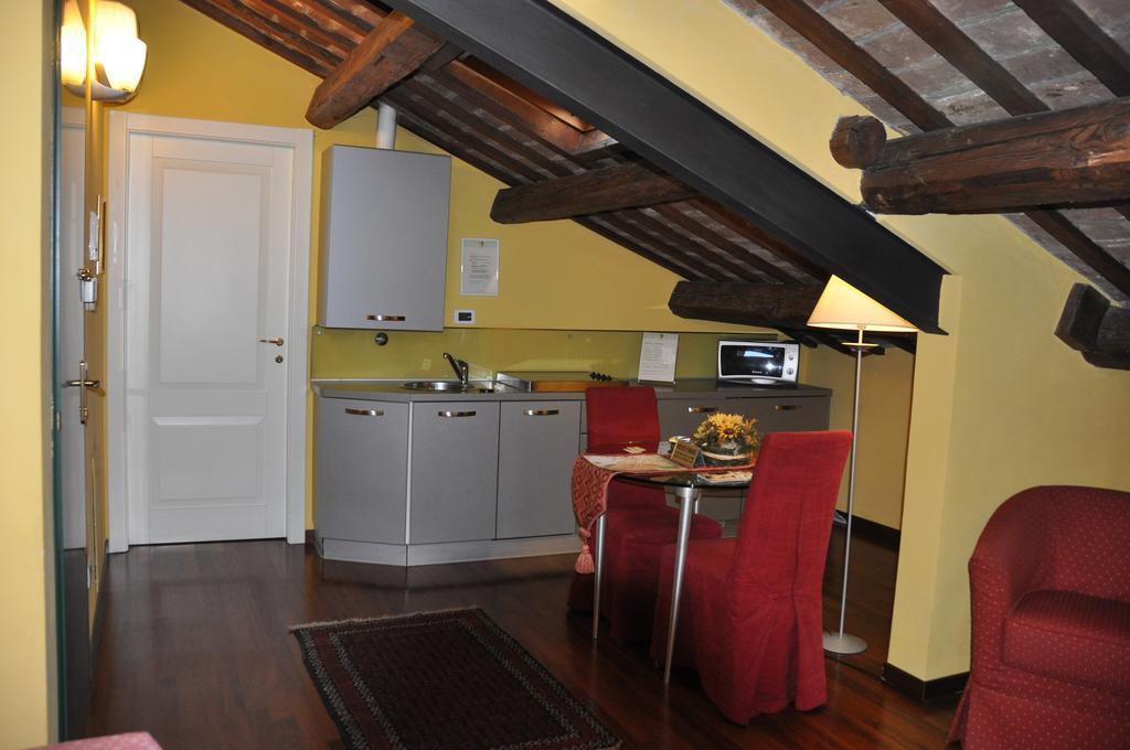 فيرّارا Piazza Nova Guest House الغرفة الصورة