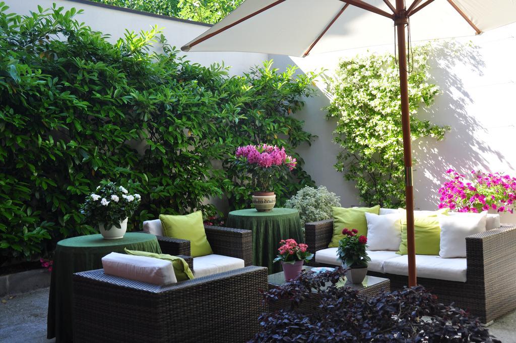 فيرّارا Piazza Nova Guest House المظهر الخارجي الصورة